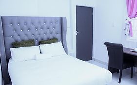 4 Callington Guest House